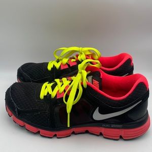 Nike Dual Fusion ST2 Trail Black Metallic Sneakers Women's Size 8.5 - 454240-003